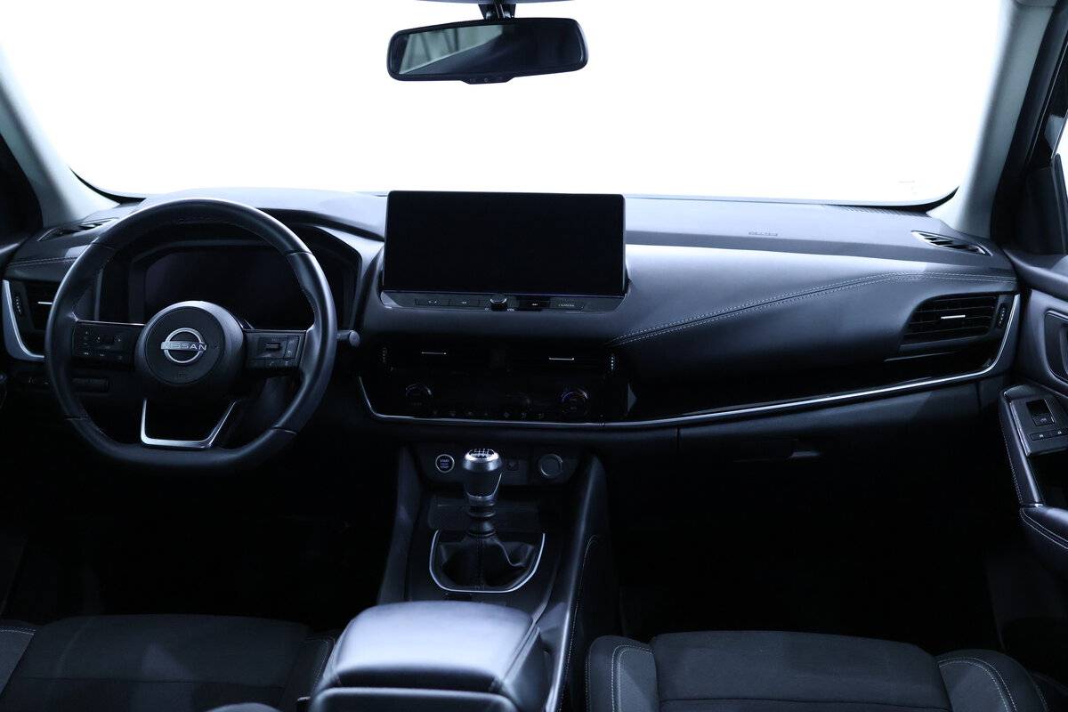 nissan-qashqai-1-3-dig-t-mild-hybrid-2024-gasolina-1332cc