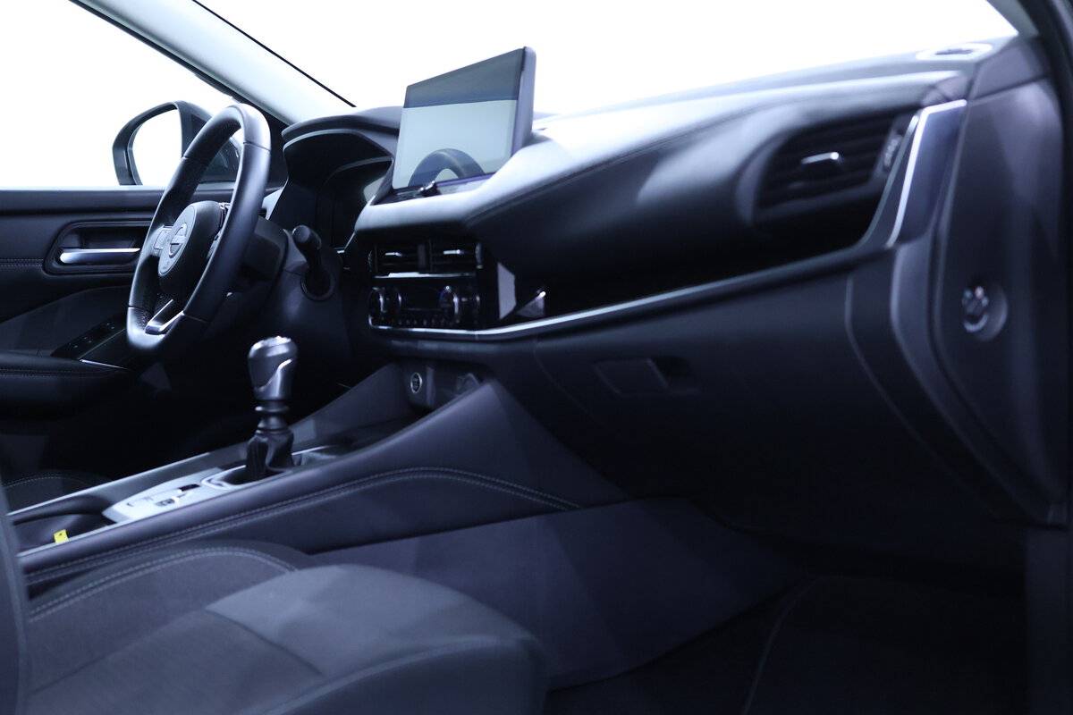 nissan-qashqai-1-3-dig-t-mild-hybrid-2024-gasolina-1332cc