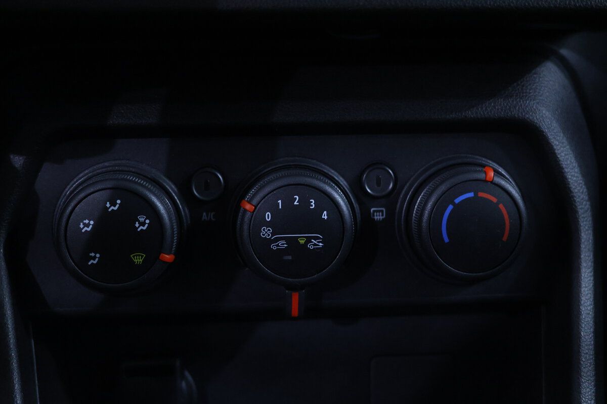 dacia-sandero-1-0-tce-2022-gasolina-999cc