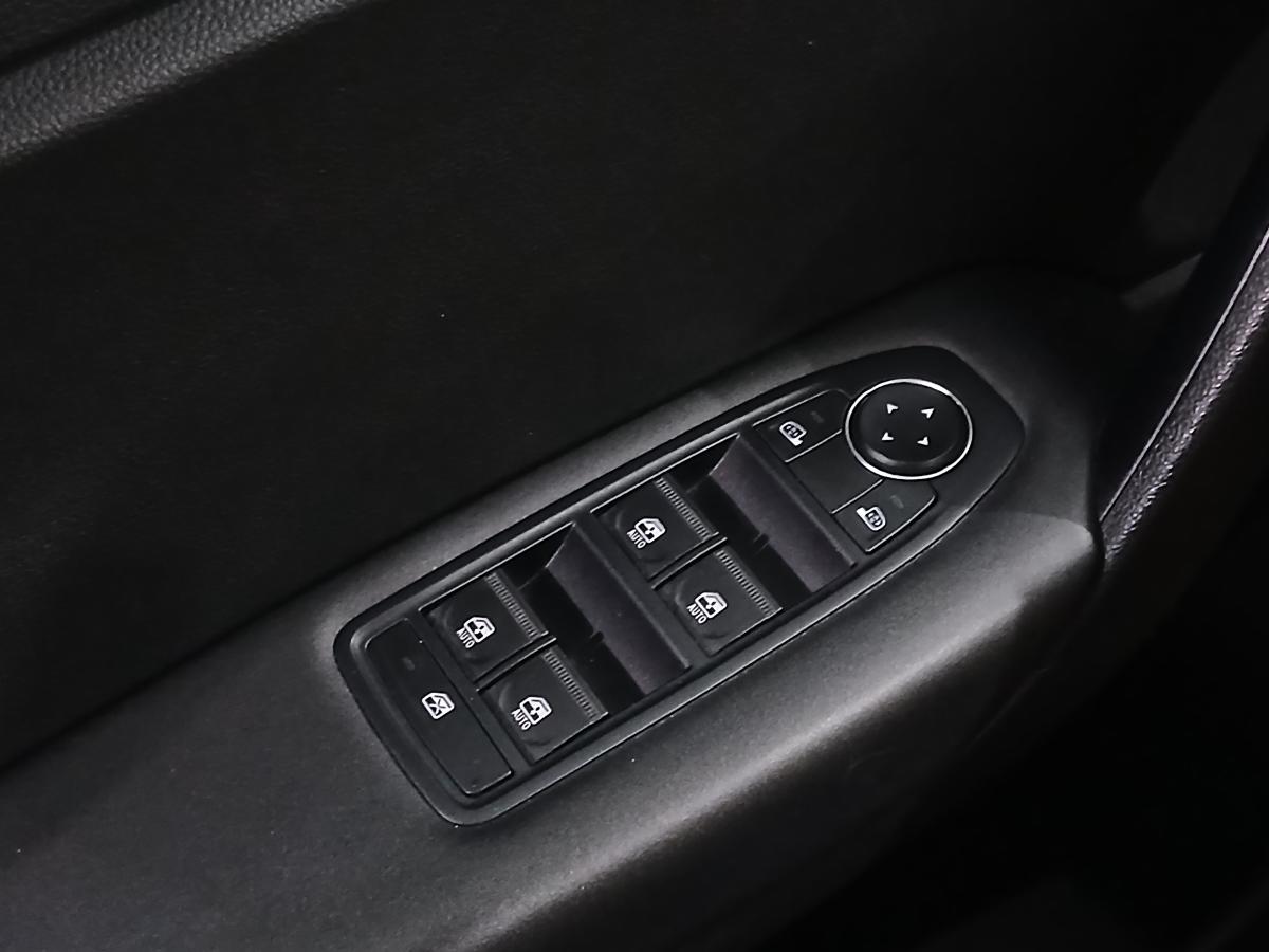 renault-captur-1-0-tce-2024-gasolina-999cc