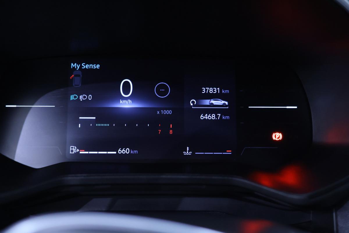 renault-clio-1-0-91cv-2024-gasolina-999cc