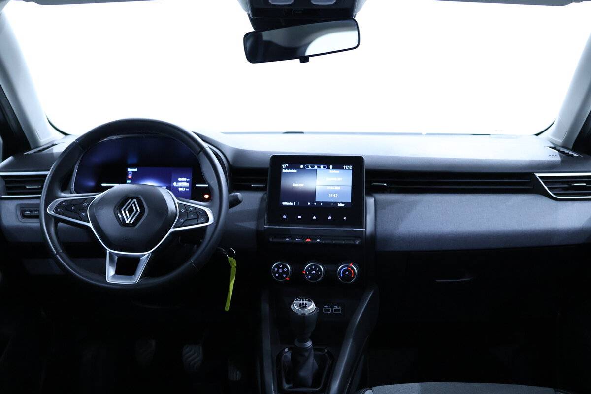 renault-clio-1-5-blue-dci-2024-diesel-1461cc