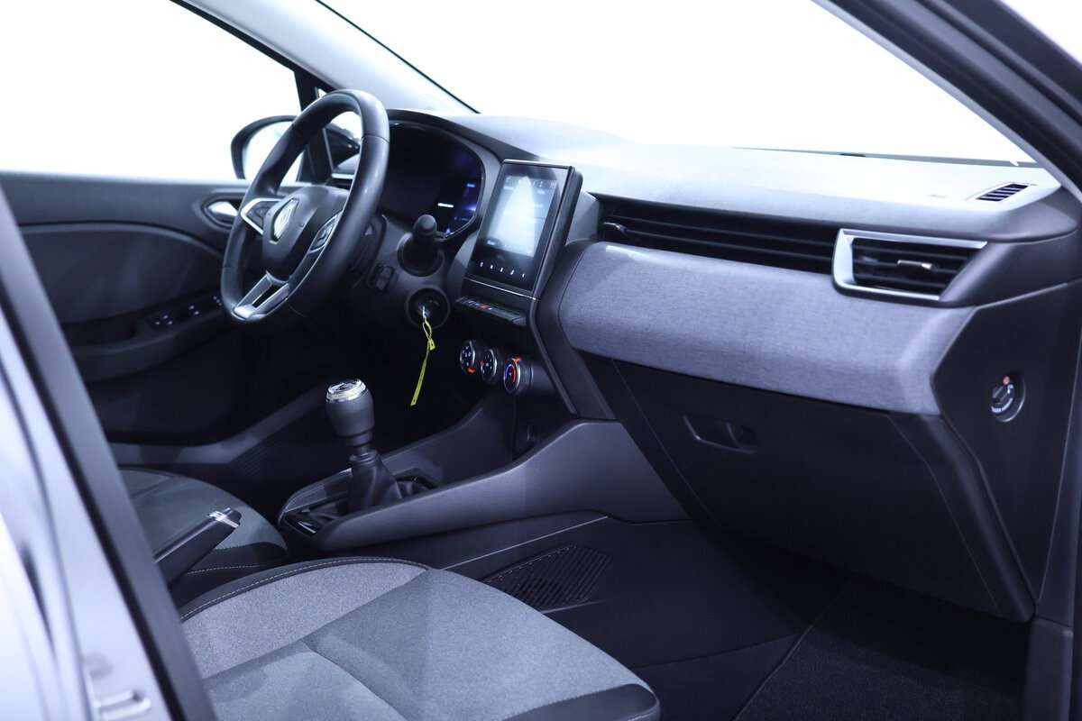 renault-clio-1-5-blue-dci-2024-diesel-1461cc