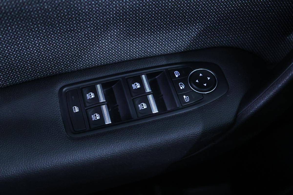 renault-captur-1-0-tce-2024-gasolina-999cc
