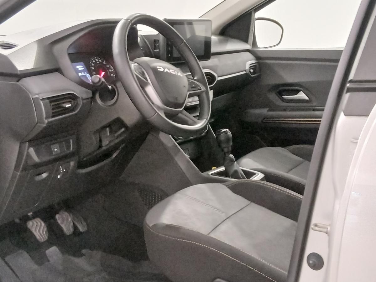 dacia-sandero-1-0-tce-2024-gasolina-999cc