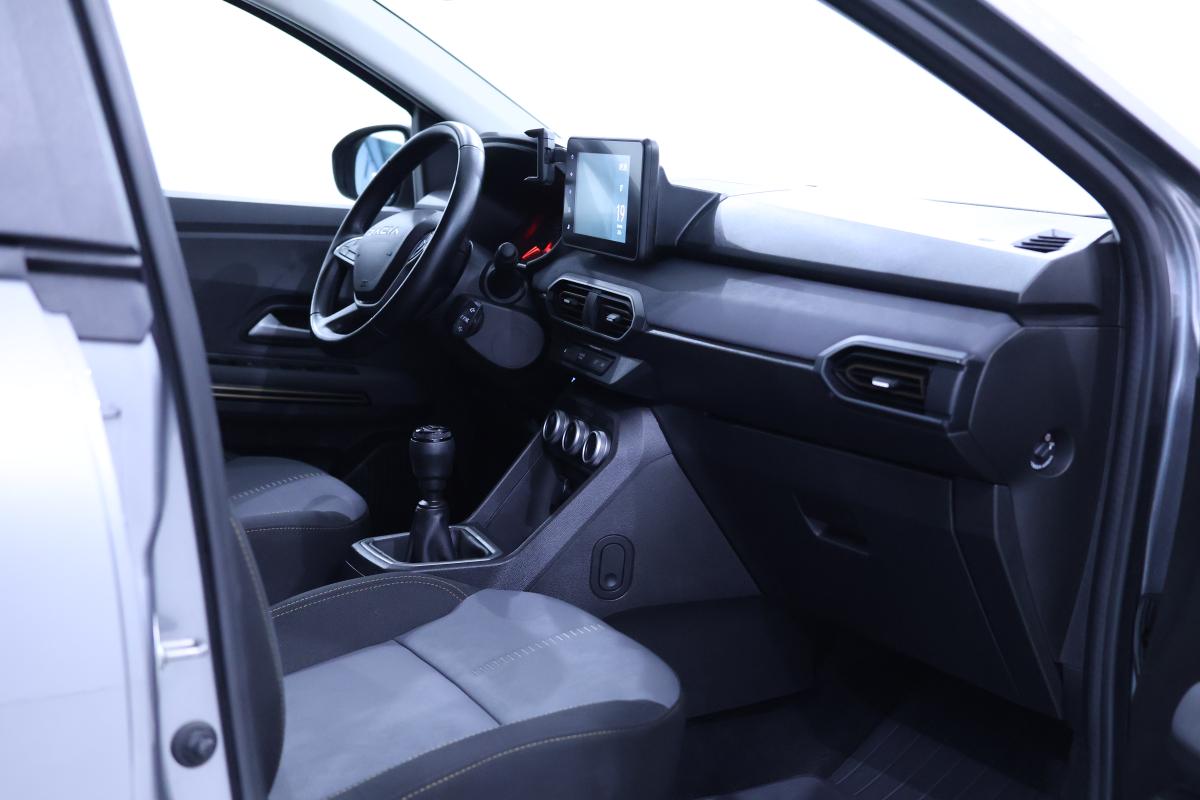 dacia-jogger-1-0-tce-eco-g-2024-gasolina-999cc