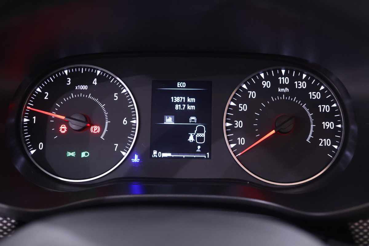 dacia-sandero-1-0-tce-2023-gasolina-999cc