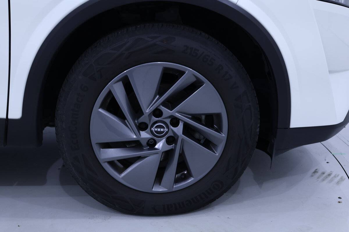 nissan-qashqai-1-3-dig-t-mild-hybrid-2024-gasolina-1332cc