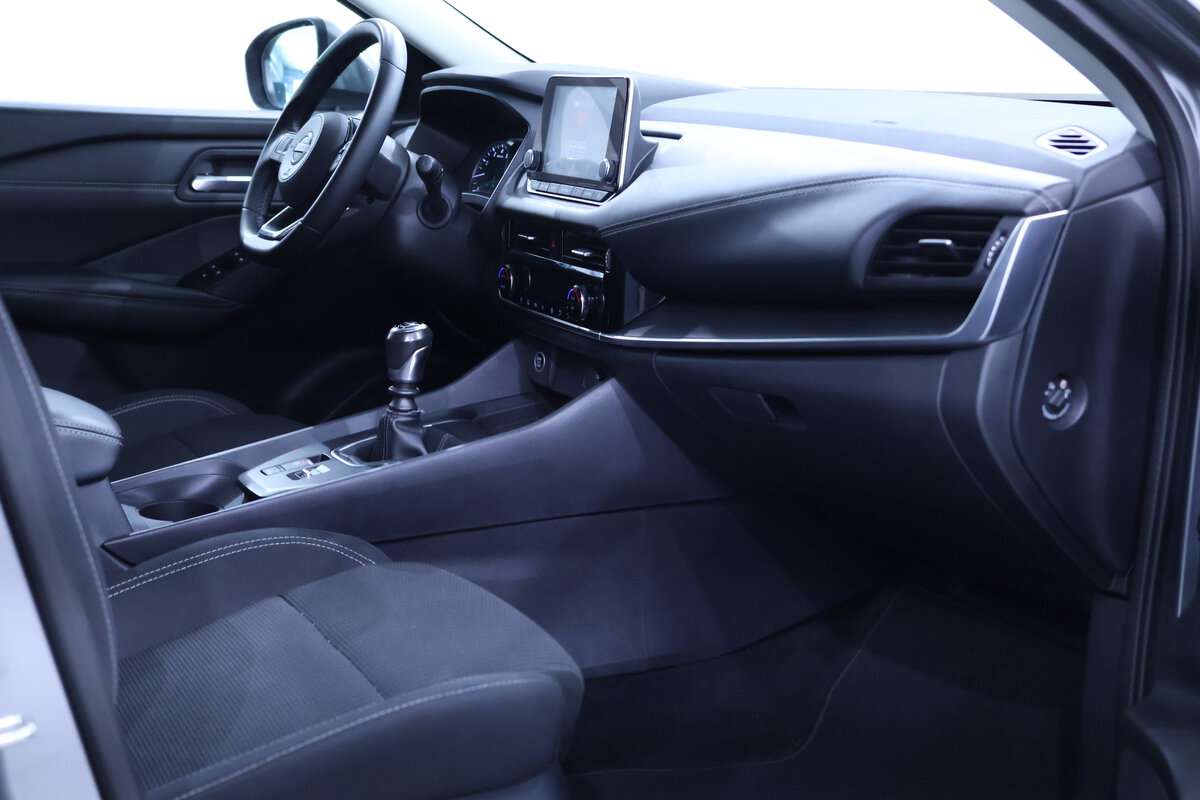 nissan-qashqai-1-3-dig-t-mild-hybrid-2024-gasolina-1332cc