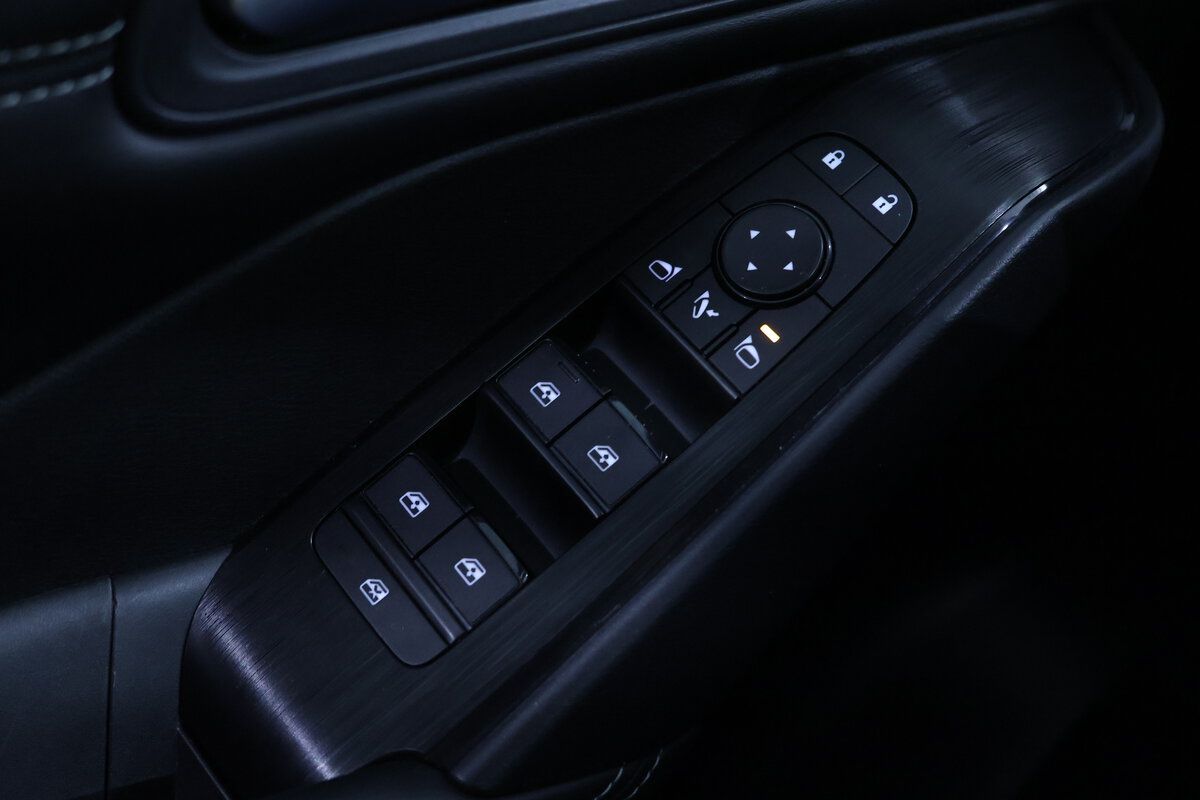 nissan-qashqai-1-3-dig-t-mild-hybrid-2024-gasolina-1332cc