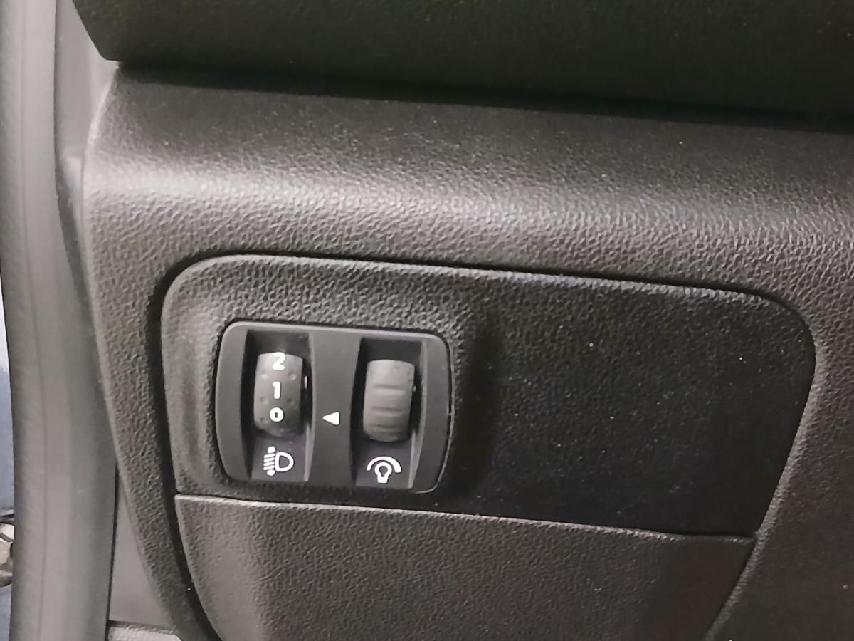 renault-megane-1-3-tce-2023-gasolina-1330cc