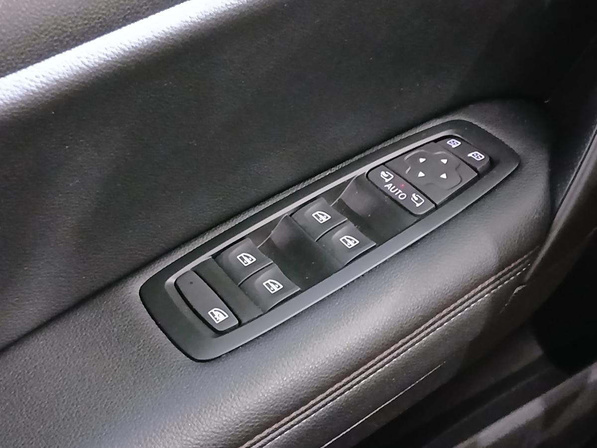 renault-megane-1-3-tce-2023-gasolina-1330cc