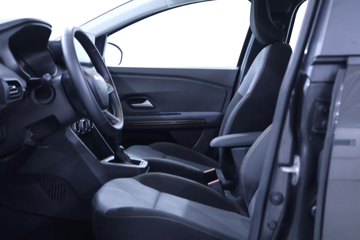 dacia-sandero-1-0-tce-2024-gasolina-999cc
