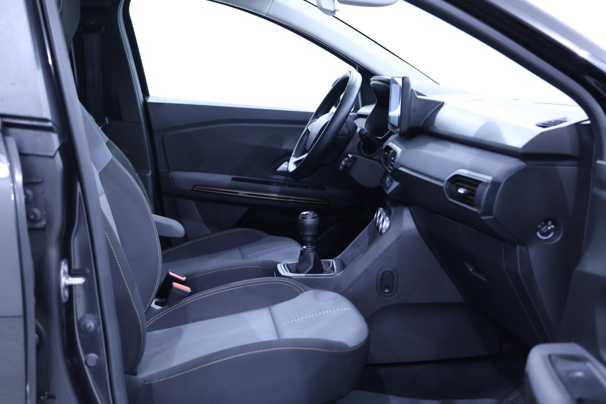 dacia-sandero-1-0-tce-2024-gasolina-999cc