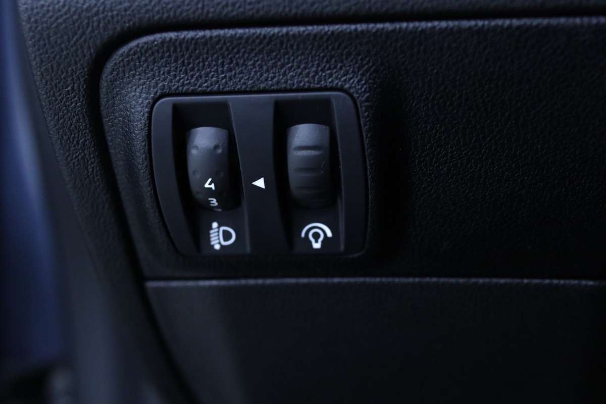 renault-megane-1-5-dci-2023-diesel-1461cc