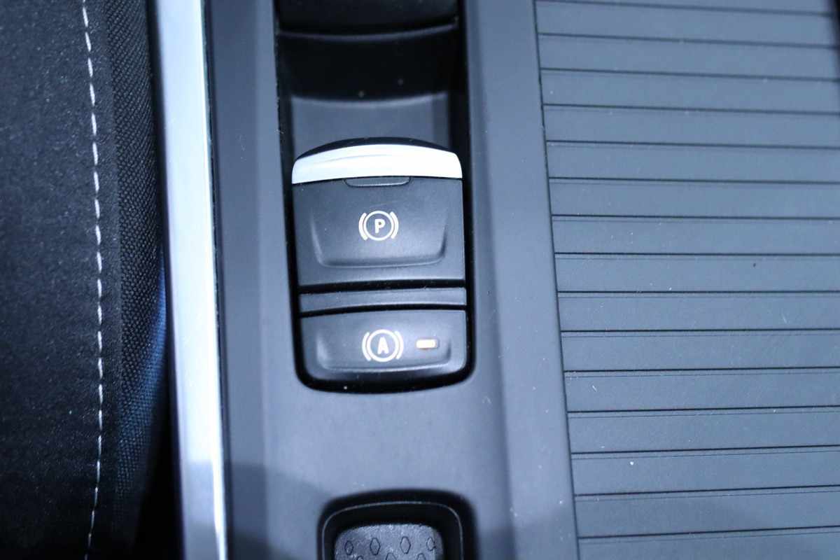 renault-megane-1-5-dci-2023-diesel-1461cc