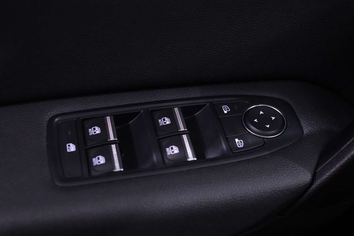 renault-captur-1-0-tce-2023-gasolina-999cc