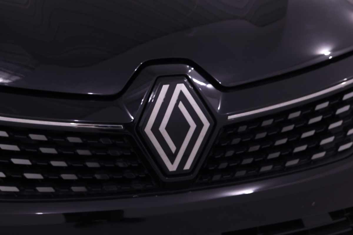 renault-clio-1-0-tce-2023-gasolina-999cc