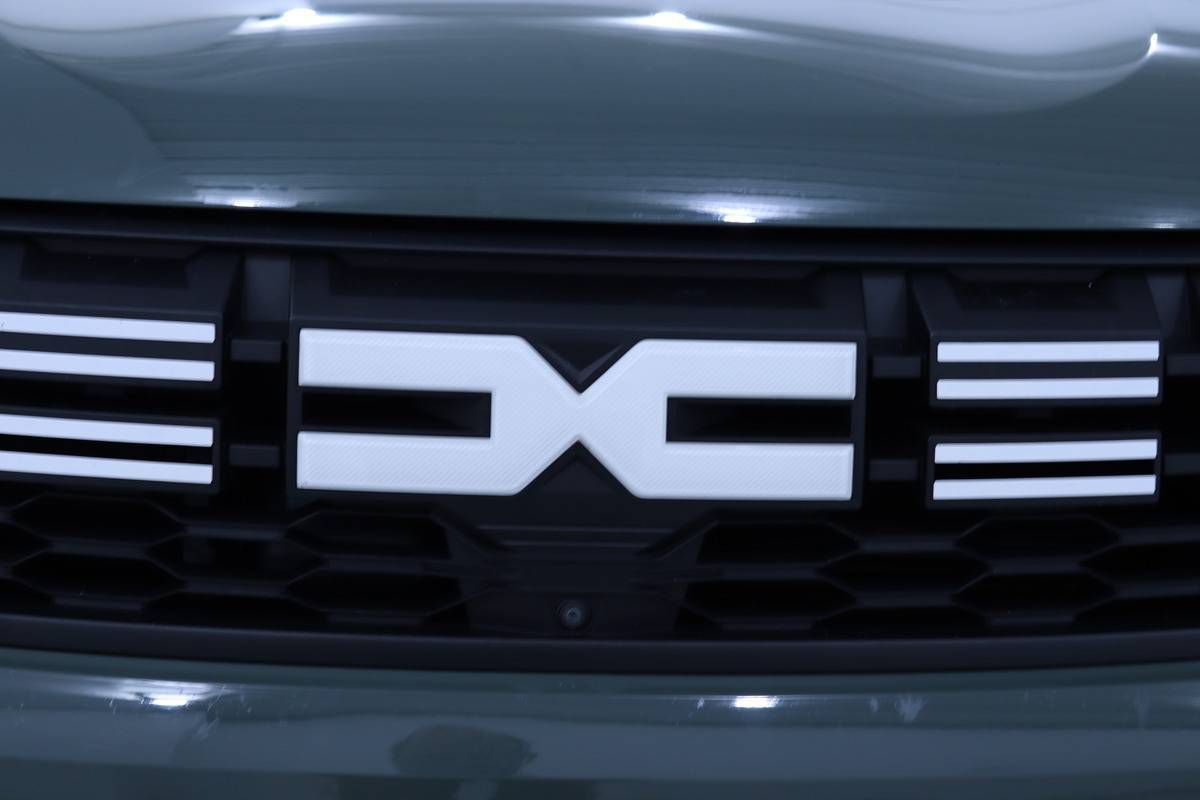 dacia-duster-1-0-tce-2023-gasolina-999cc