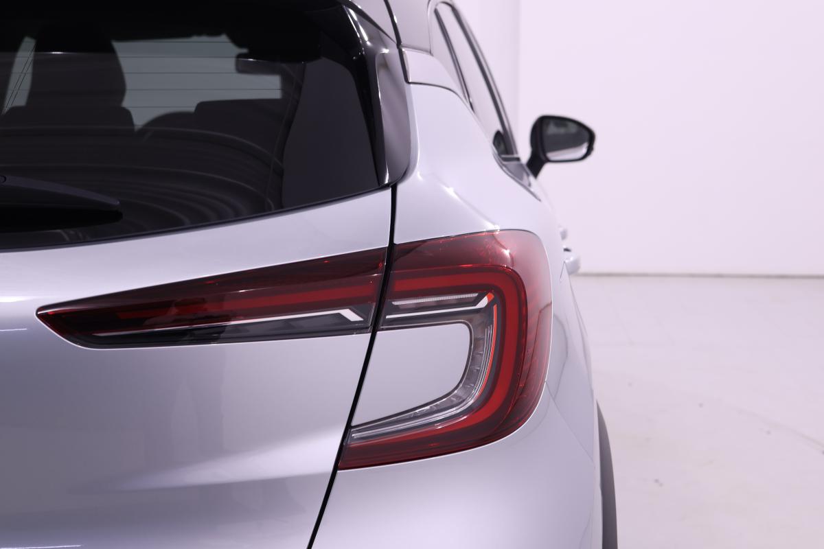 renault-captur-1-0-tce-2023-gasolina-999cc