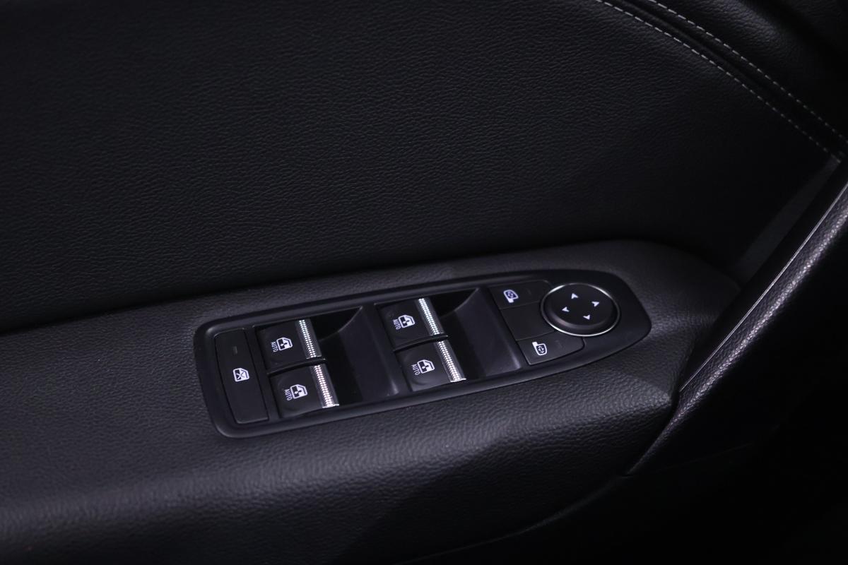 renault-captur-1-0-tce-2023-gasolina-999cc