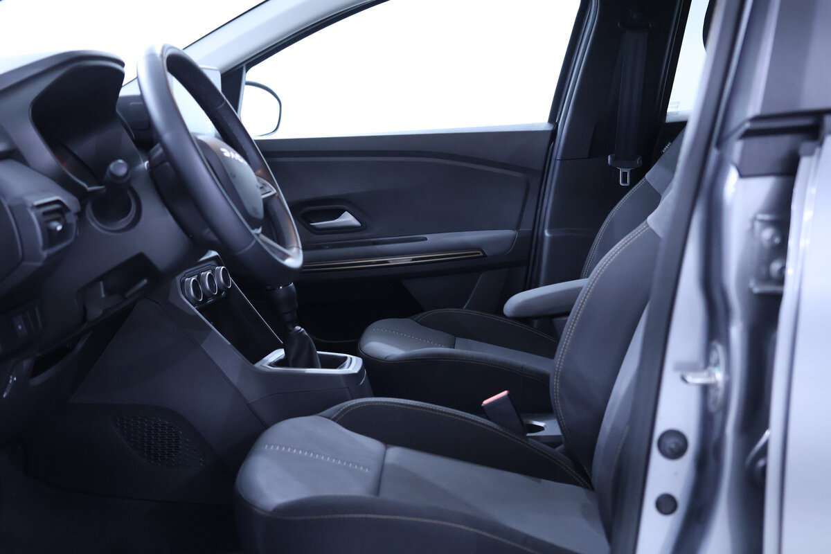 dacia-jogger-1-0-tce-eco-g-2024-gasolina-999cc