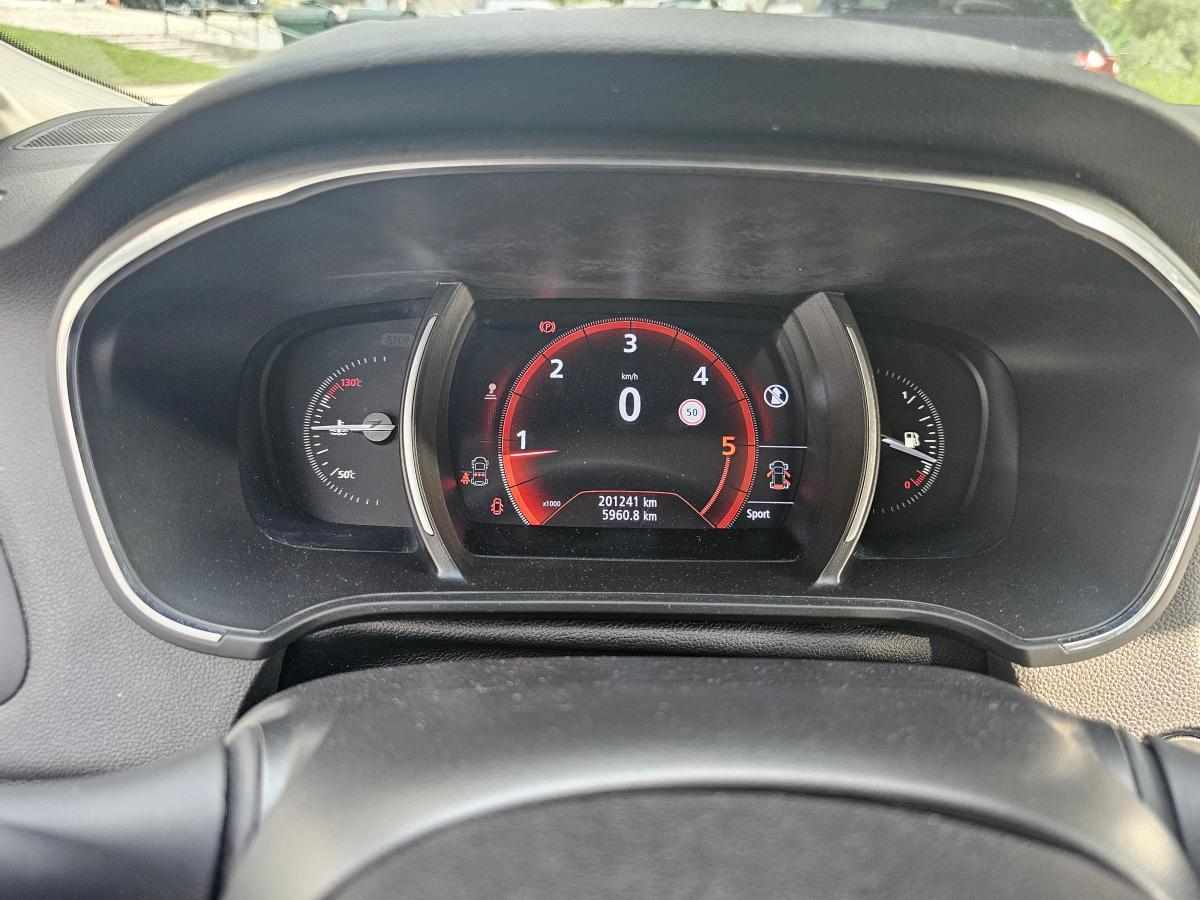 renault-megane-1-6-dci-2018-diesel-1598cc