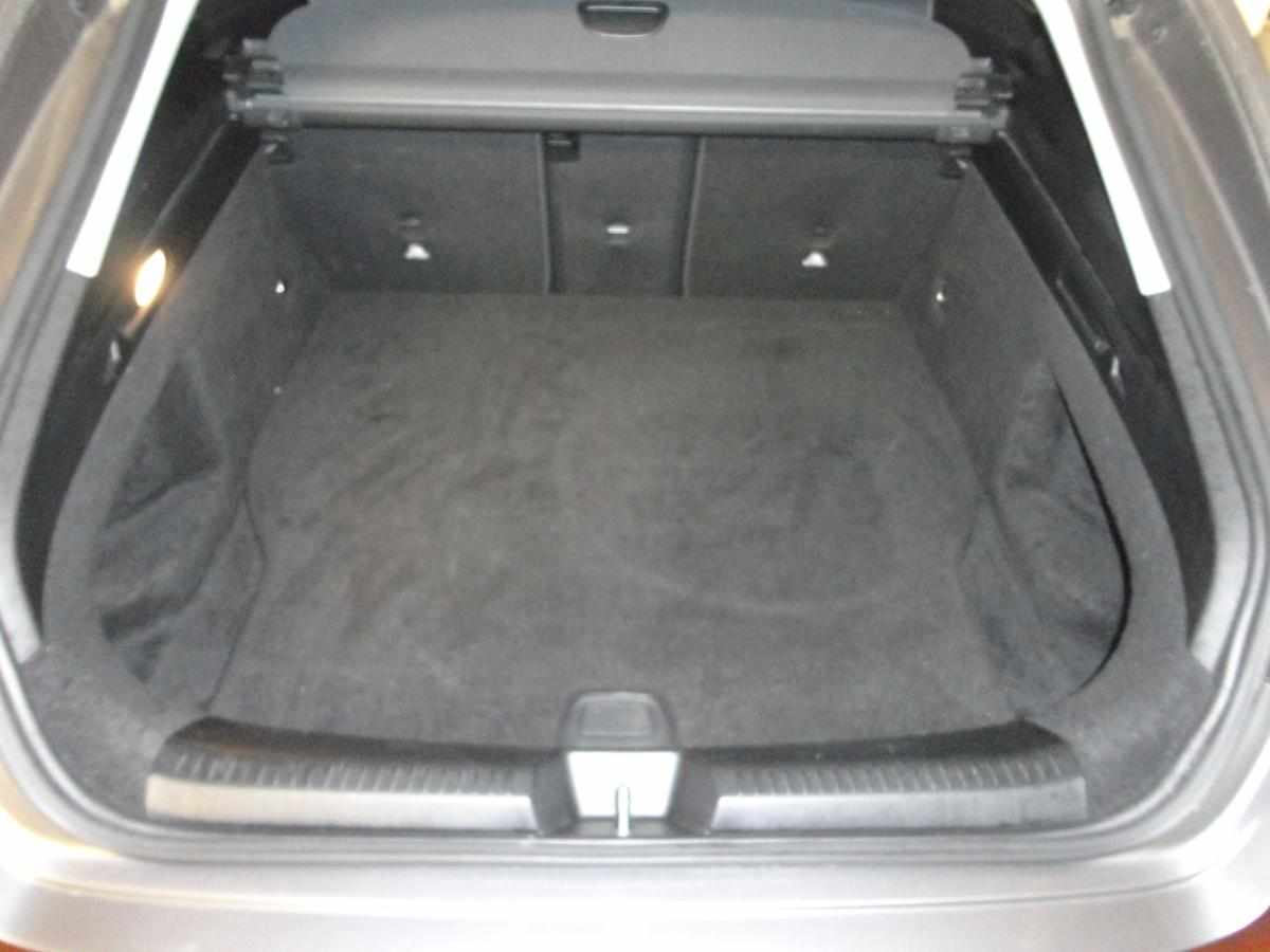 mercedes-benz-cla-250-e-2022-hibrido-a-gasolina-1332cc