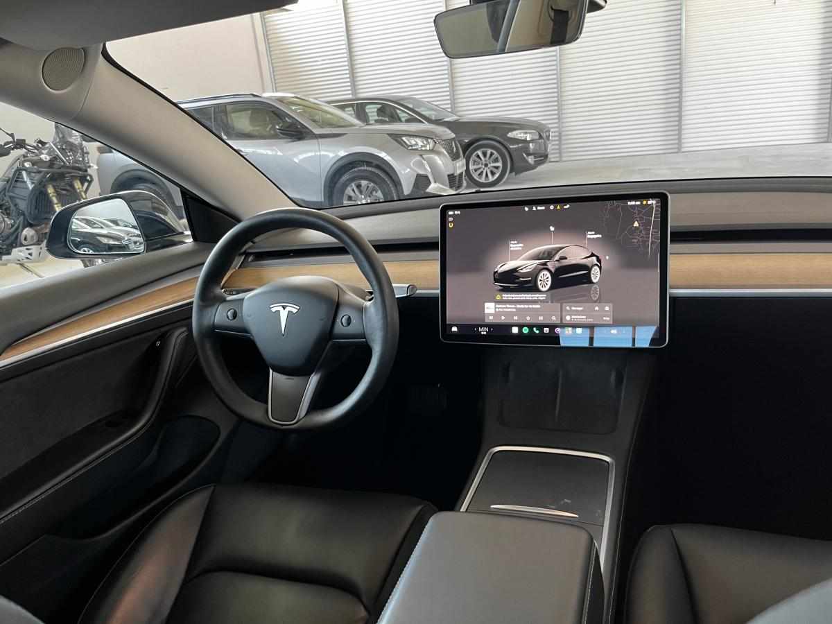 tesla-model-3-standard-range-2022-eletrico