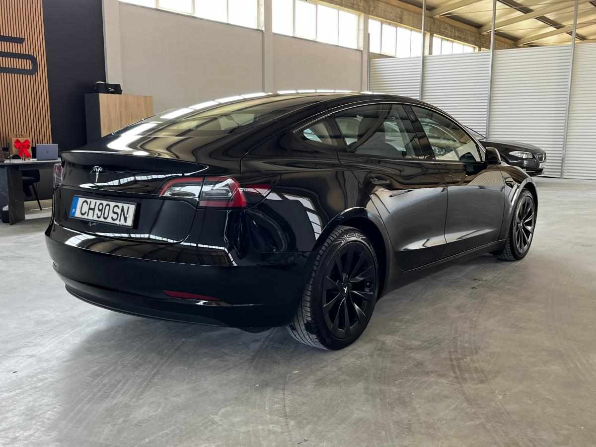 tesla-model-3-standard-range-2022-eletrico