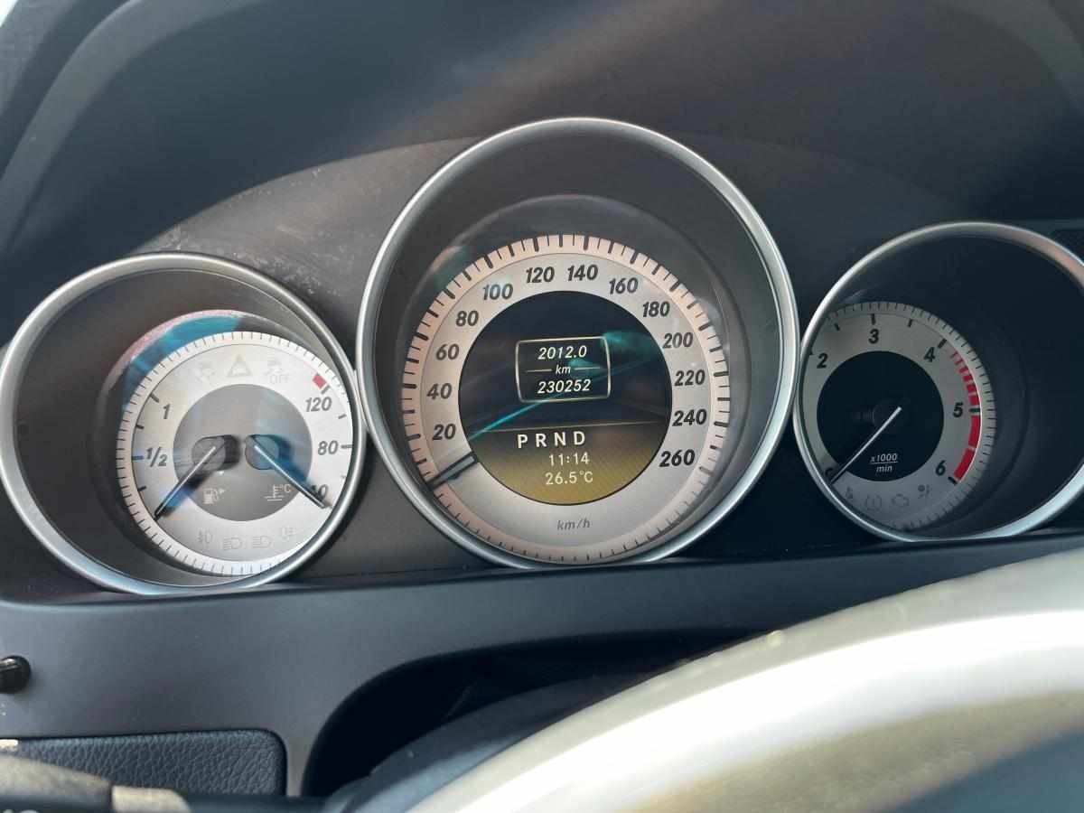 mercedes-benz-classe-c-c-220-cdi-2011-diesel-2143cc