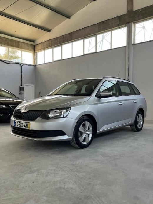 skoda-fabia-1-0-mpi-2017-gasolina-999cc
