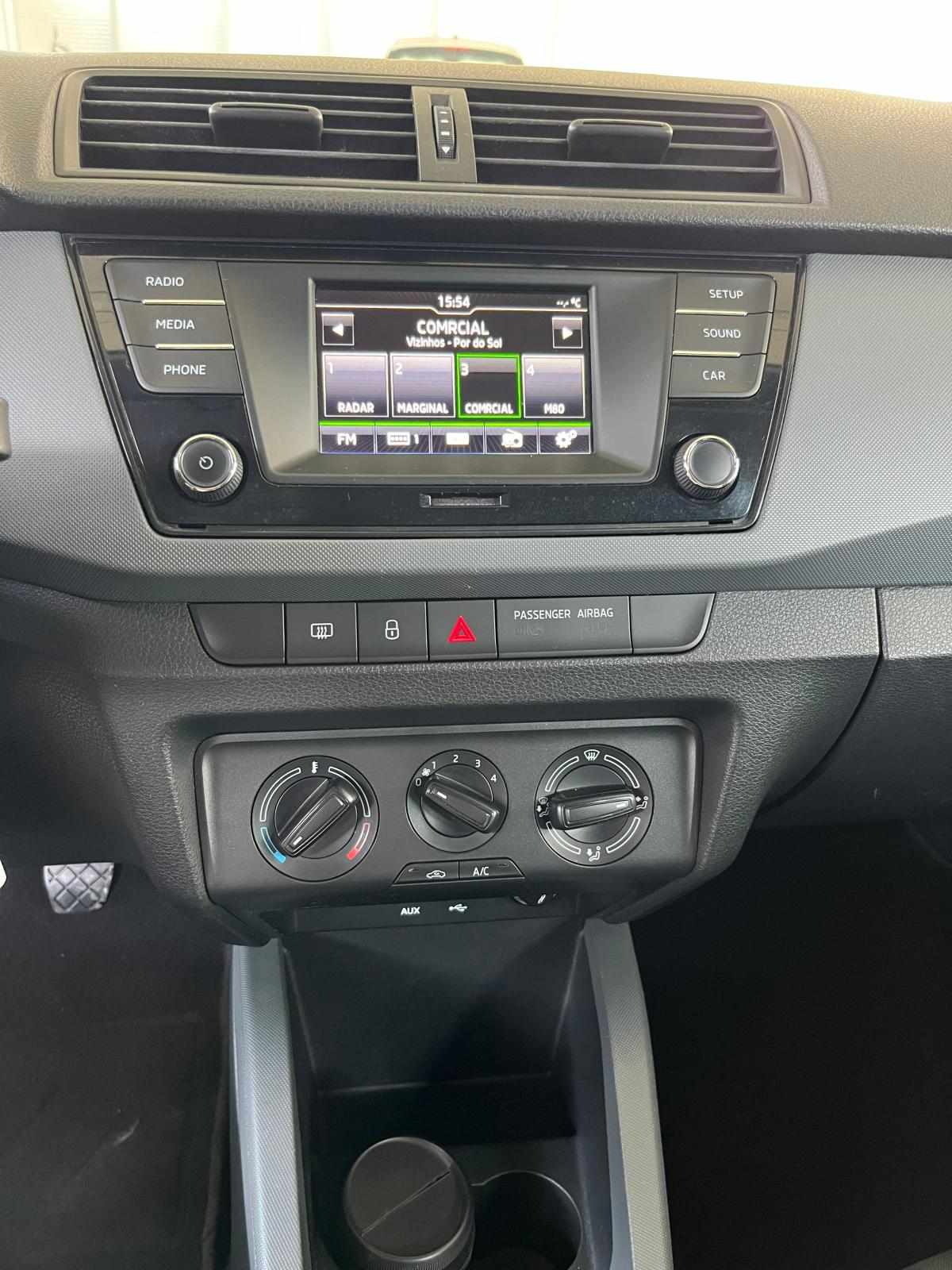 skoda-fabia-1-0-mpi-2017-gasolina-999cc