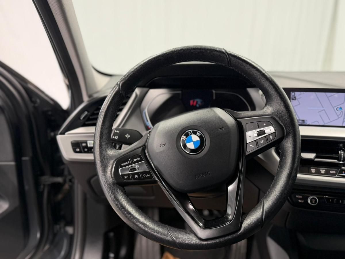 bmw-serie-1-2021-diesel-1496cc