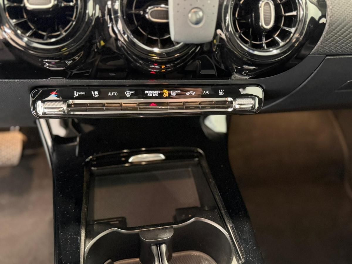 mercedes-benz-classe-a-2025-hibrido-a-gasolina-1332cc