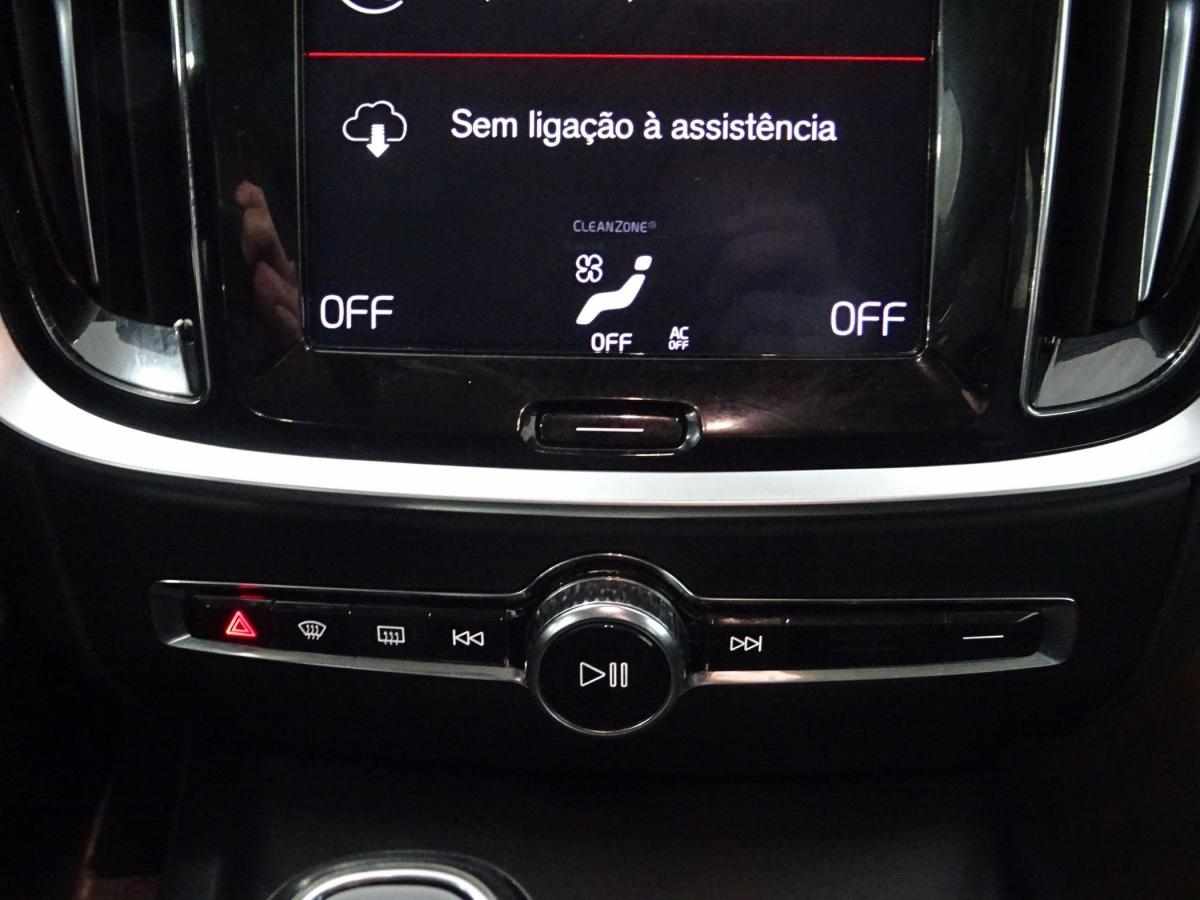 volvo-v60-2019-diesel-1969cc
