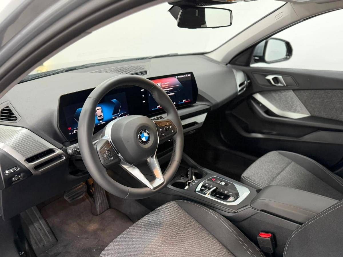 bmw-serie-1-2024-gasolina-1499cc