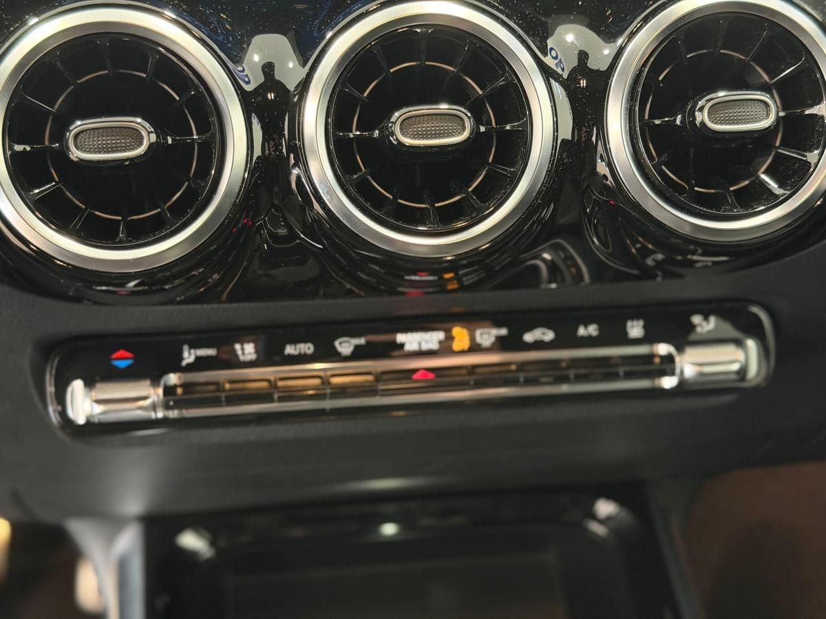 mercedes-benz-gla-2023-hibrido-a-gasolina-1332cc
