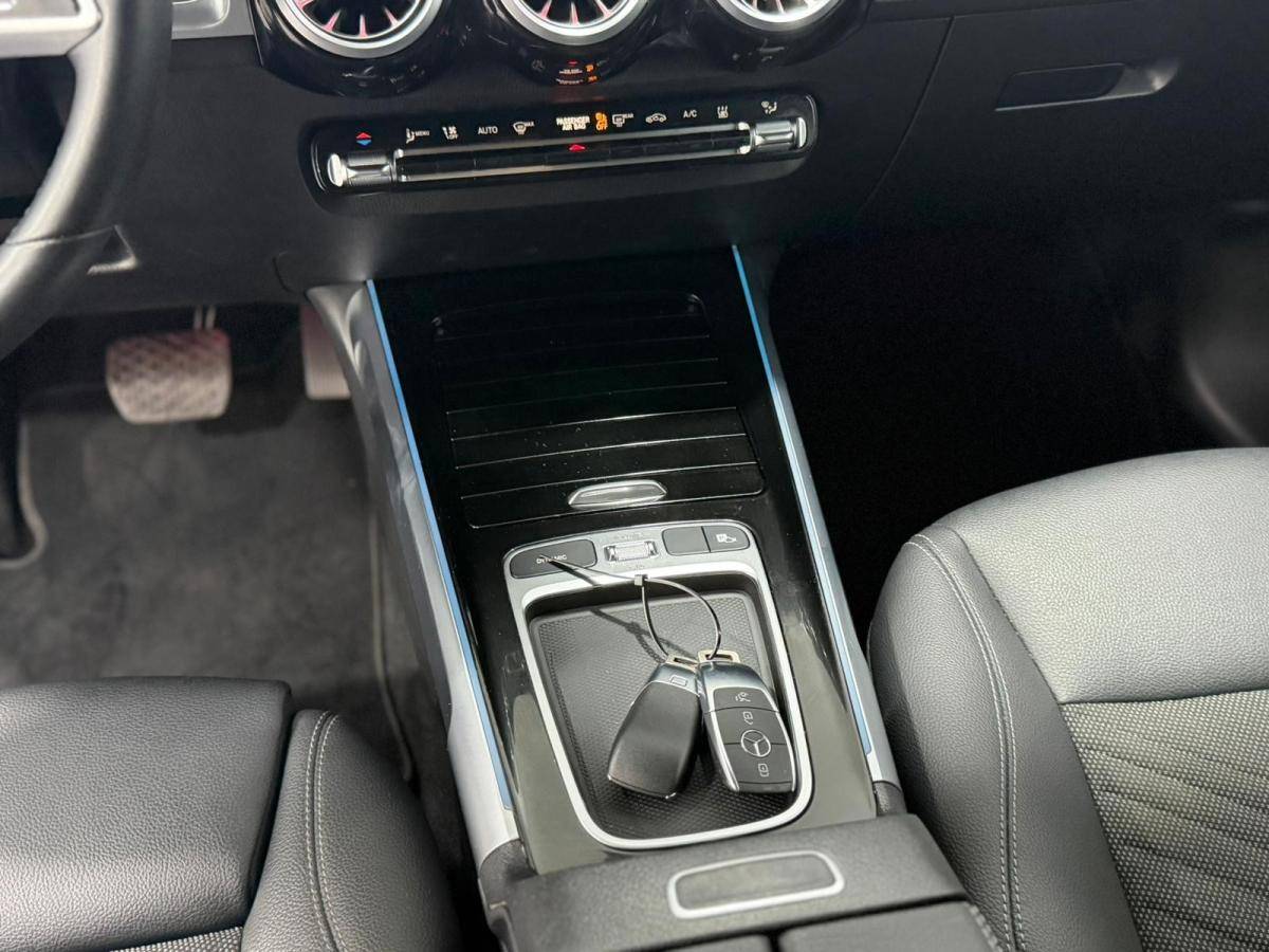 mercedes-benz-eqb-2025-eletrico-500cc