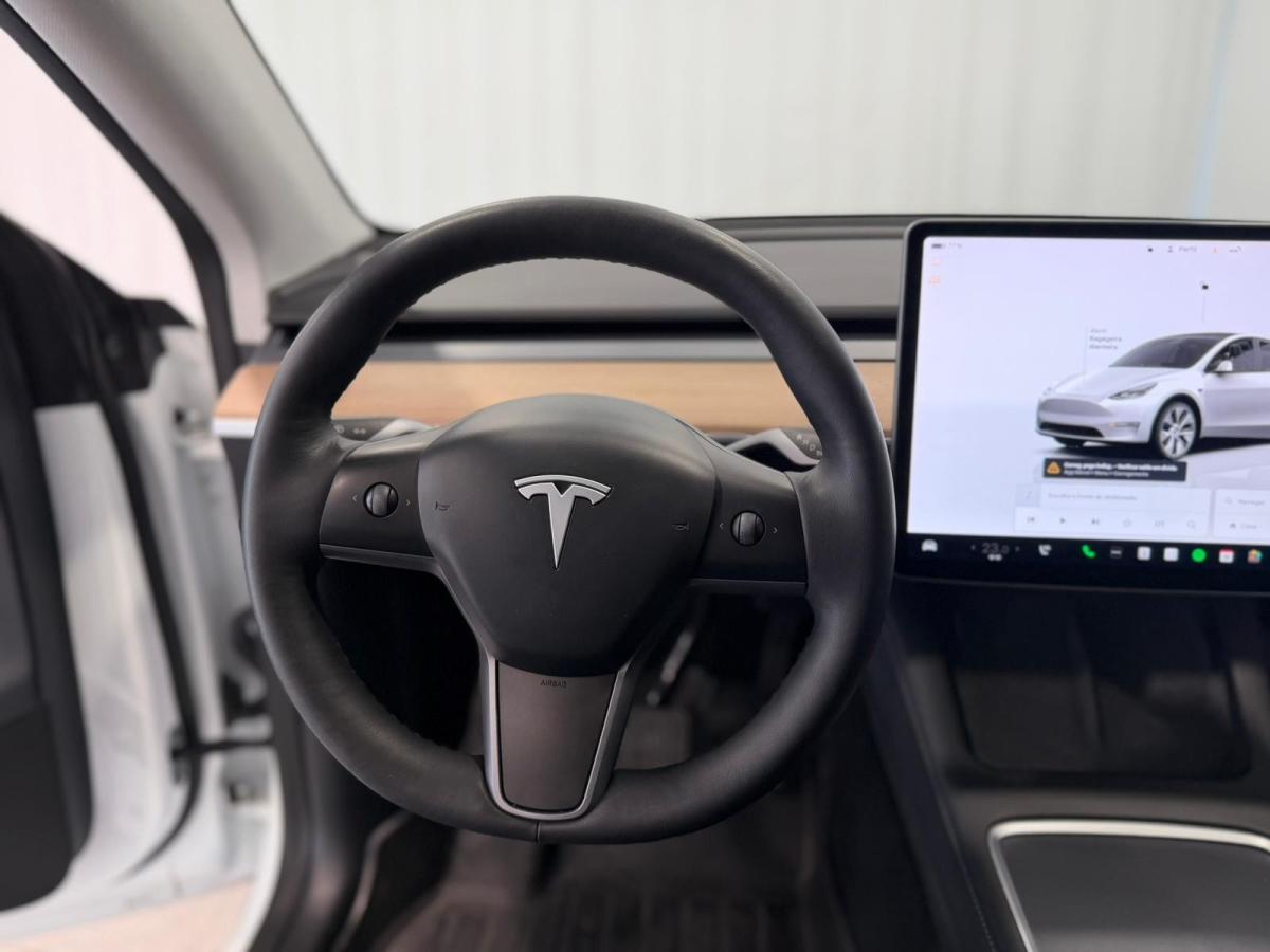 tesla-model-y-2022-eletrico-500cc