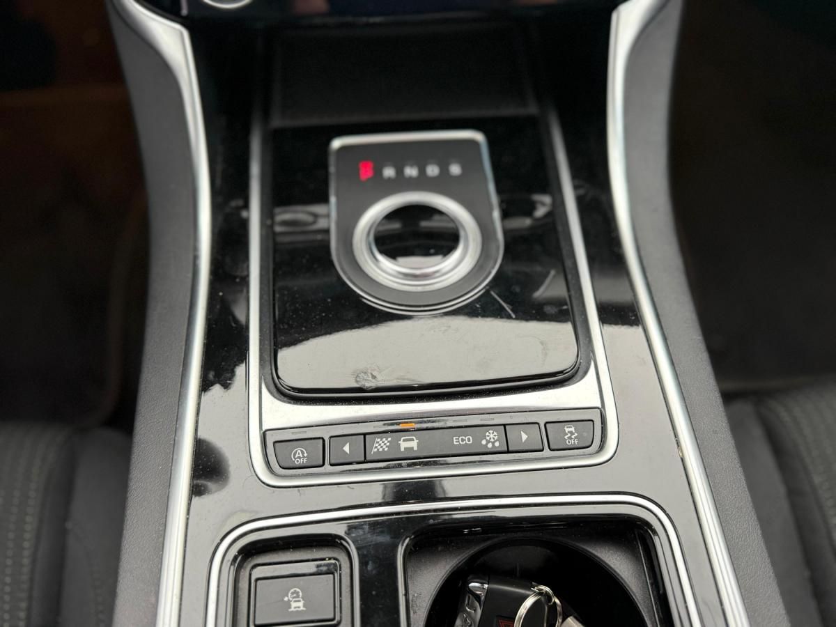 jaguar-xf-sportbrake-2020-diesel-1999cc