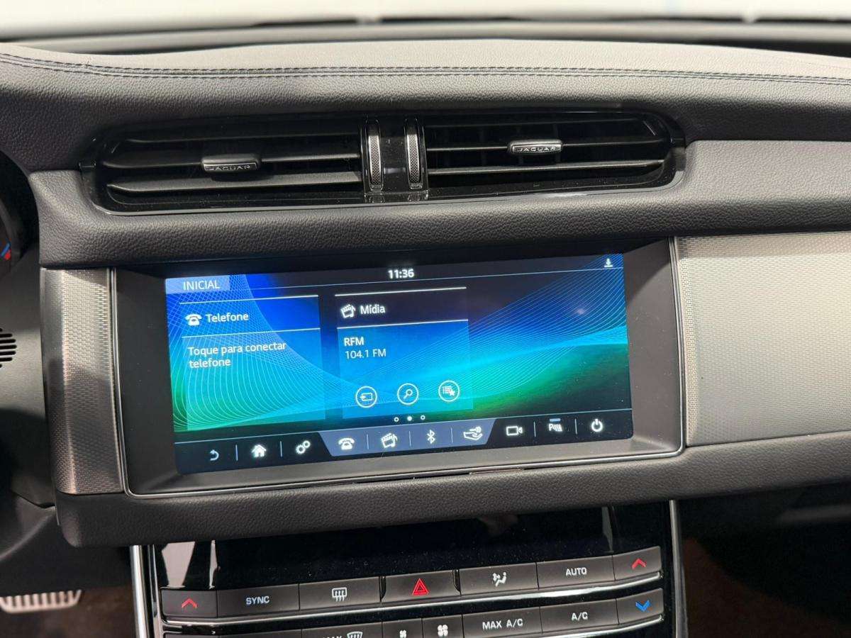 jaguar-xf-sportbrake-2020-diesel-1999cc