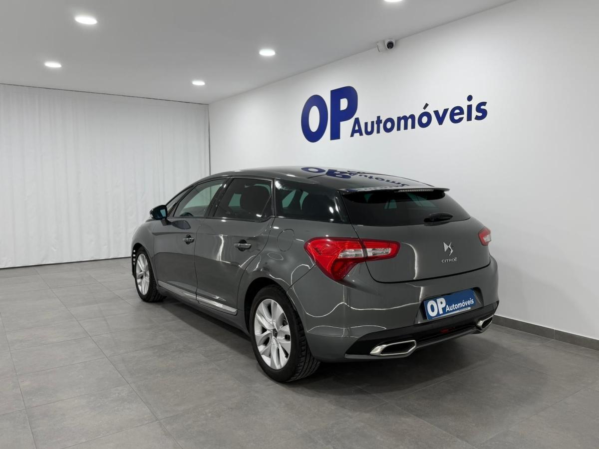 citroen-ds5-2013-diesel-1560cc