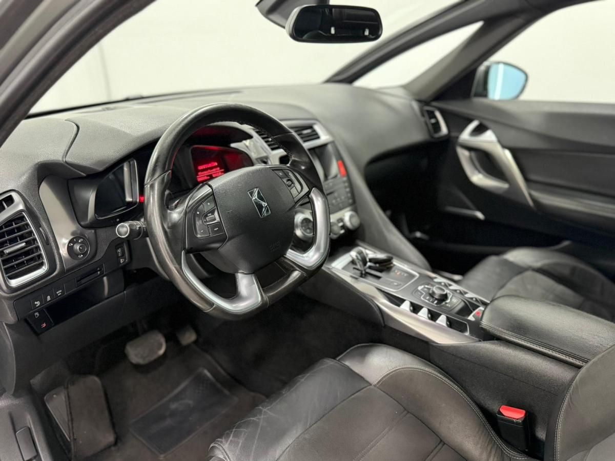 citroen-ds5-2013-diesel-1560cc