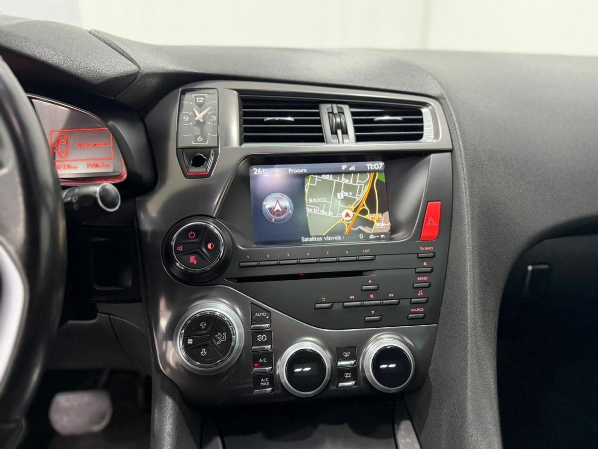 citroen-ds5-2013-diesel-1560cc