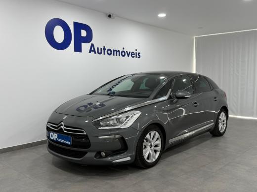 citroen-ds5-2013-diesel-1560cc