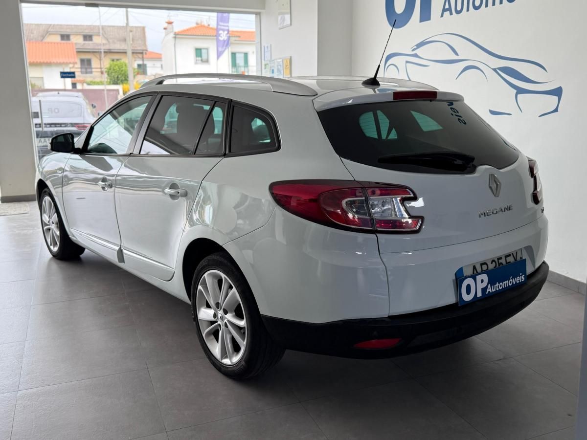 renault-megane-sport-tourer-2016-gasolina-1197cc