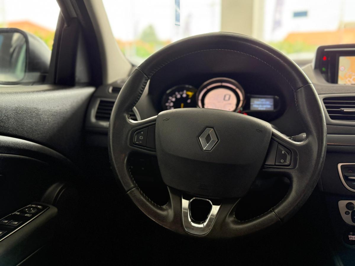 renault-megane-sport-tourer-2016-gasolina-1197cc