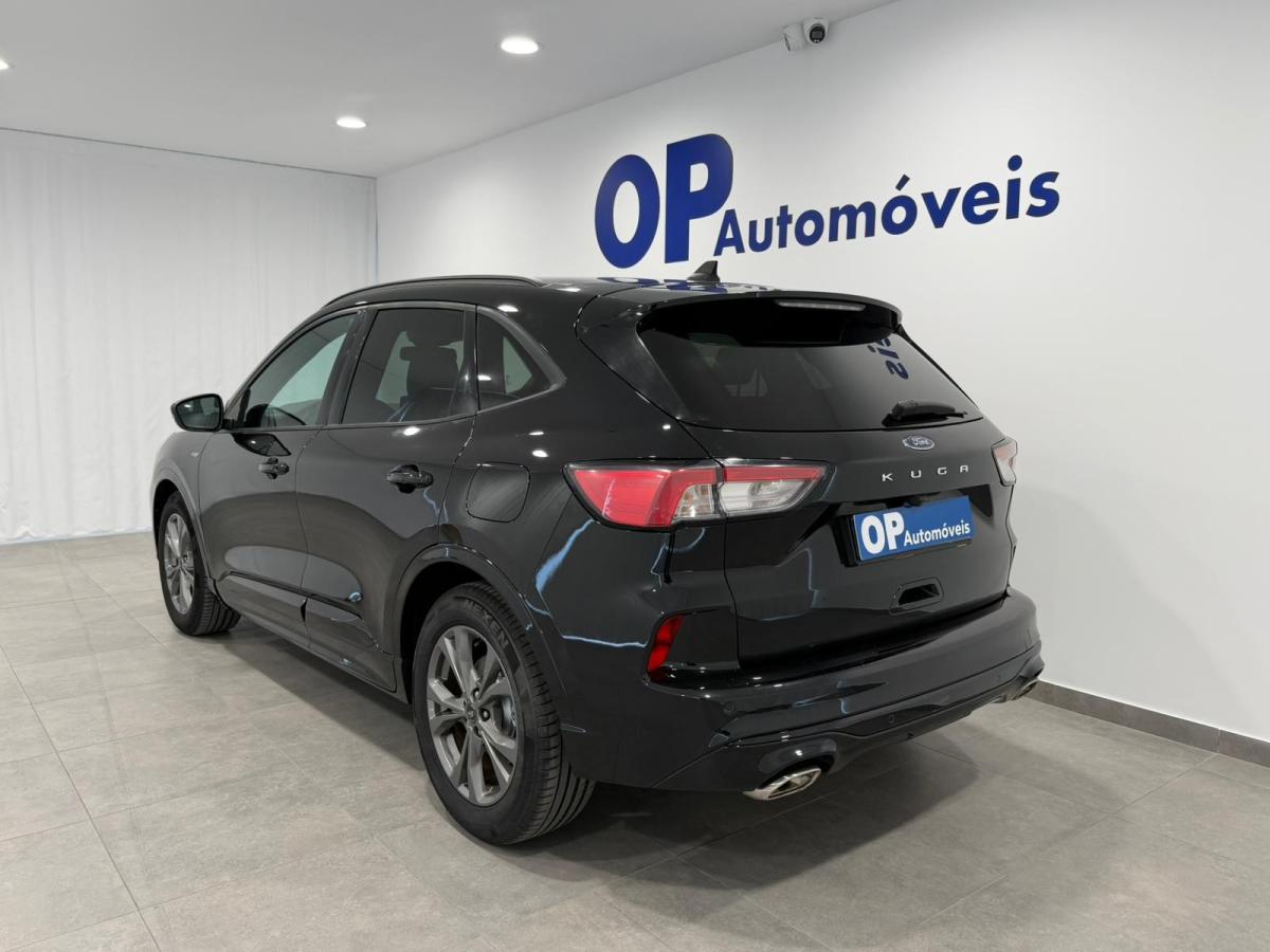 ford-kuga-2023-gasolina-1499cc