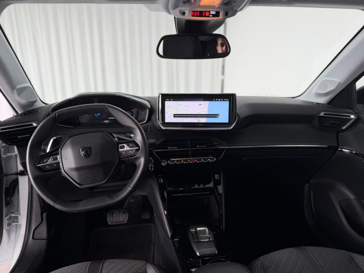peugeot-208-2024-gasolina-1199cc